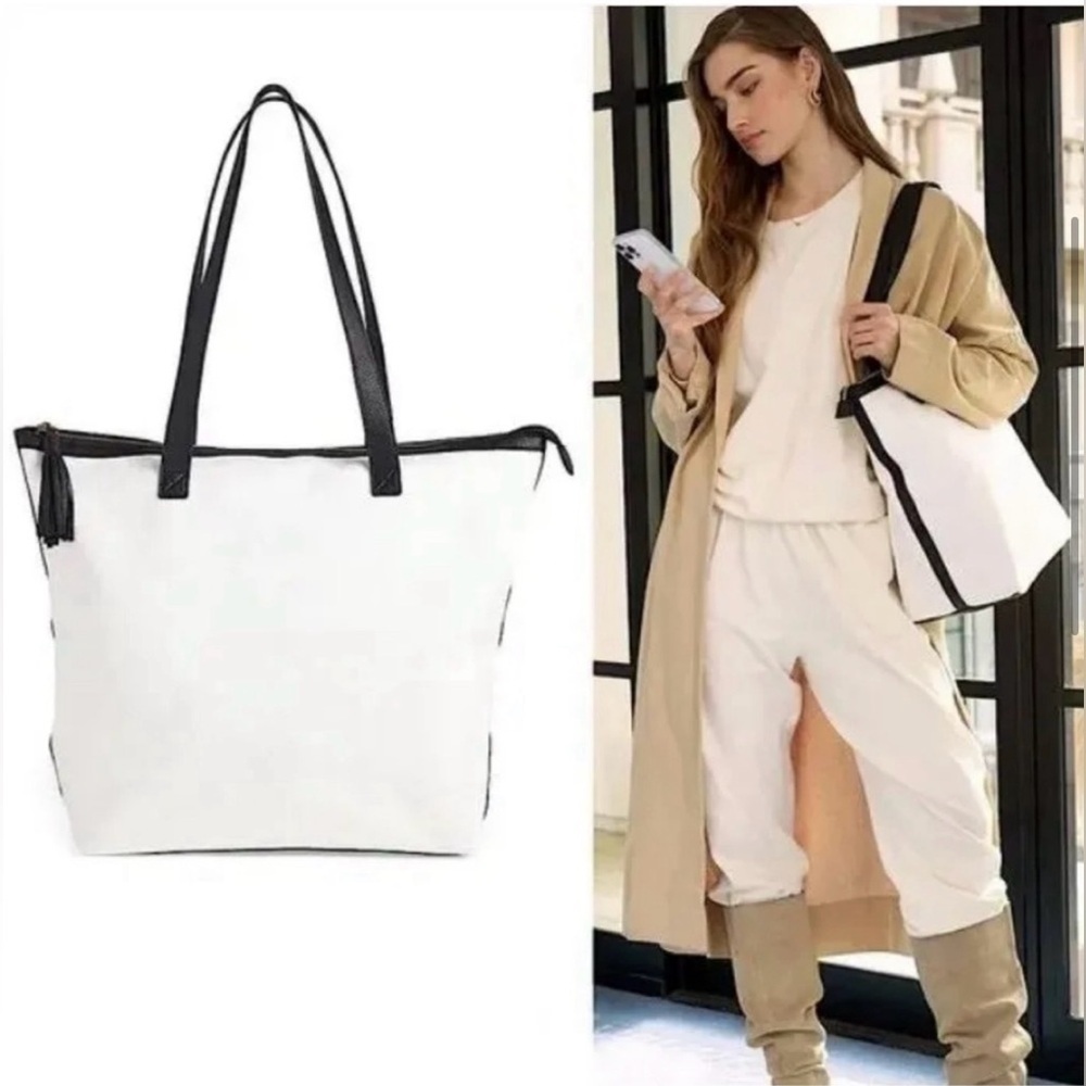 NWT Walter Barker Carly Bag Classic Canvas and Vegan Leather Tote